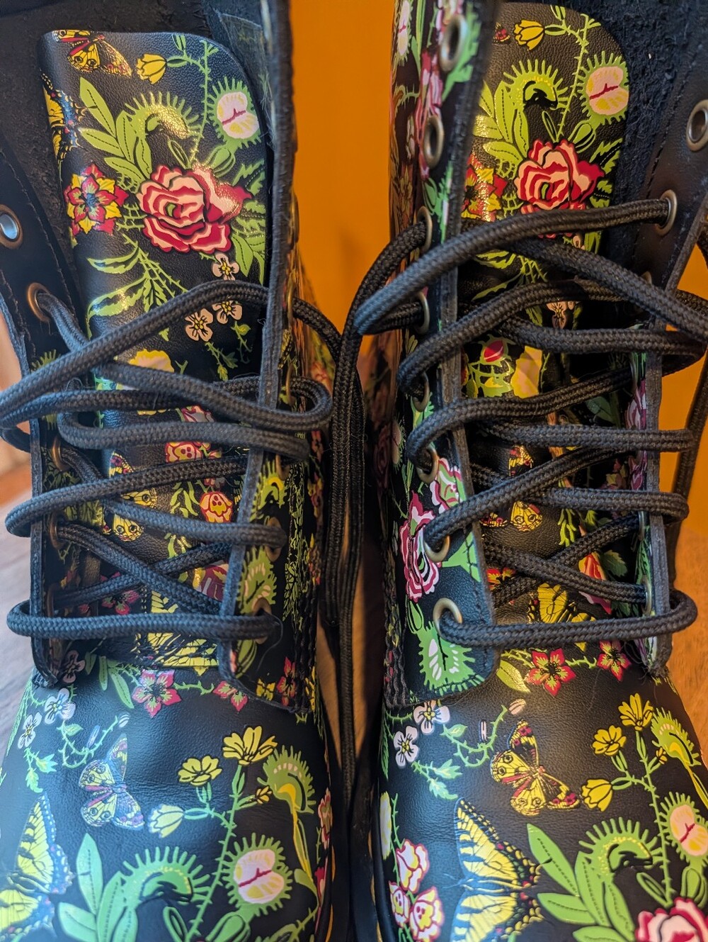 Dr. Martens 1460 Women's Floral Bloom Venus Fly Trap Lace Up Boot NWOT Sz 7 - Picture 6 of 11